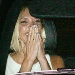 Posh Becks Giggle 02