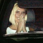 Posh Becks Giggle 03