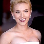 Scarlett Johansson Seins 3